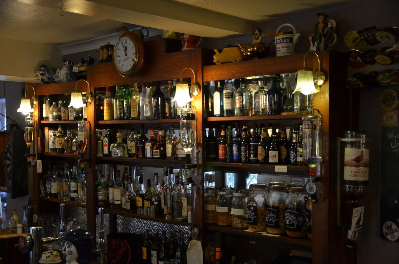 The Clytha Arms Ξενοδοχείο Abergavenny Εξωτερικό φωτογραφία