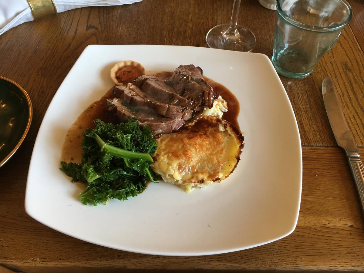 The Clytha Arms Ξενοδοχείο Abergavenny Εξωτερικό φωτογραφία